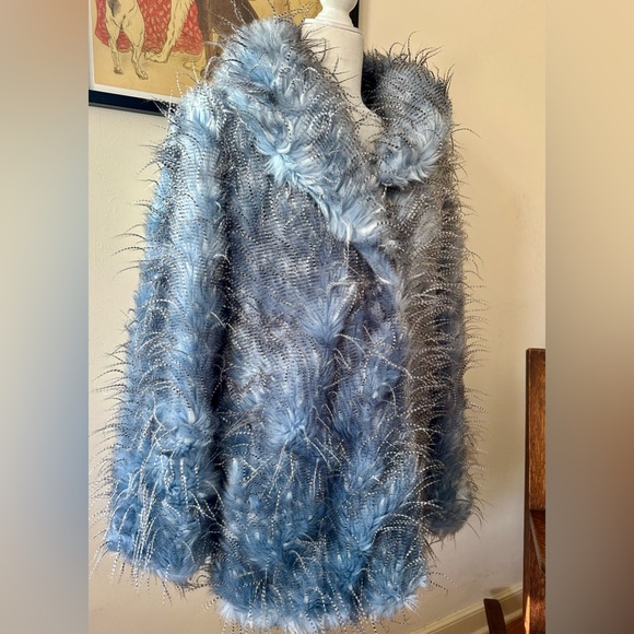 NWOT Dennis Basso Madison Avenue Tipped Fox Faux Fur - Picture 2 of 11